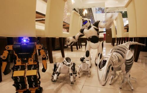 robots - sushi bar robots
