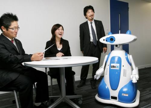 robots - robots replacing people
