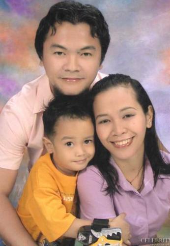 My beautiful family - My ever handsome hubby and cutify son! i really love them and am thankful to God for them!