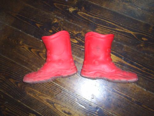 Crocs boots - Here is a pair of red Georgie style Crocs boots