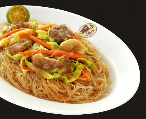 filipino pancit - always present in our tables :)