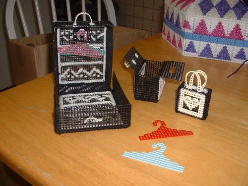 Plastic canvas Fashion Doll luggage set - For all of any fashion doll's travel needs.