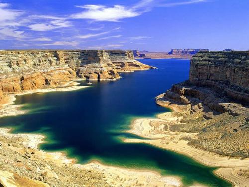 scenery - what a lovely scenery of the back waters of the sea.