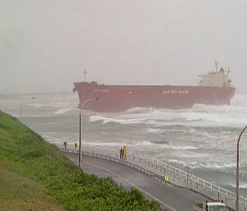 sip on beach - ship on beach