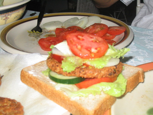 tofu-mushroom burger patties - These is a very delicious tofu-mushroom burger patties. Very healthy & delicious.