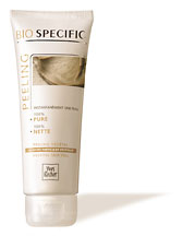 Vegetal Skin peeling - 100% ritual purity... All the pleasure of a creamy paste, easy to apply and rinse, enriched in erasing particles, for fresh, pure and visibly more luminous skin.