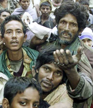 Poor people - photo showing poverty and poor people. Poor people - photo showing poverty and poor people.
