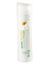 Floral Cleansing Milk - The well-being of perfectly-cleansed skin, thanks to the gentle freshness of chamomile. A daily essential for women in search of simplicity.