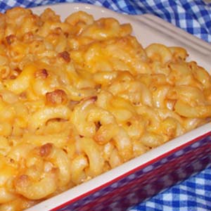 Home made macaroni and cheese. - This is a picture of home made macaroni and cheese.