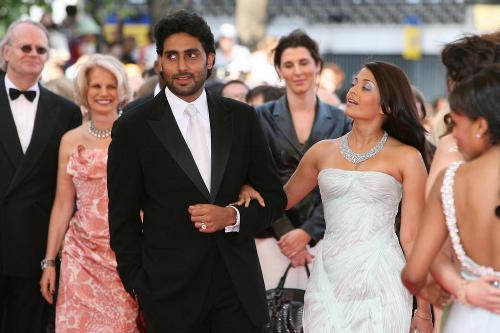 Aishwarya Bachchan - Aishwarya Bachchan with abhishek bachchan in france furing their honeymoon. Both of them looking stunning in their dresses.