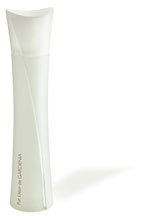 Gardenia Eau de Toilette - Sensual, creamy whiteness and captivating scent... The memory of a white tropical beauty; from its lush petals; a rich scent rises: its the captivating scent of gardenia. Discover the luxury of its heady, sensual scent on your skin.