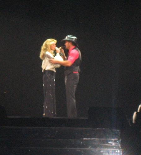 Tim & Faith - Their first song as a duet and then he kissed her