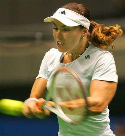 Martina Hingis - Hingis at the 2006 Toray Pan Pacific Open