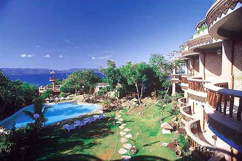 boracay hotel - so scenic. i would love to go there someday.