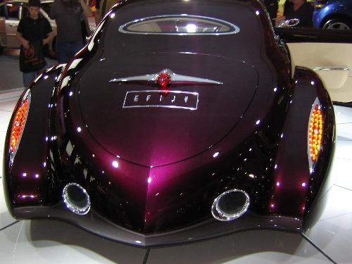 Holden Efigy 2 - .