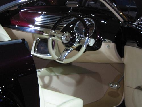 Holden Efigy 3 - .