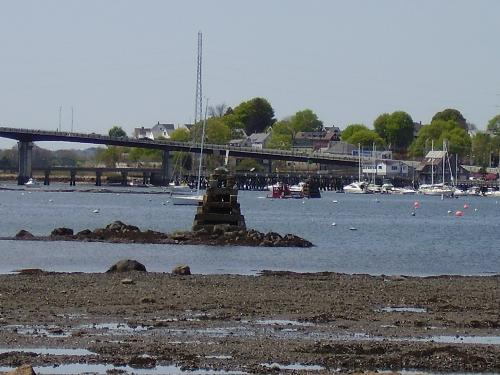 Salem Ma - This Image was taken in Salem, ma.  This is the coastline off of Salem Willows.