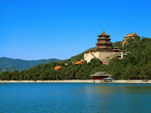 the summer palace -  Although I have been to Beijing many times,I havent been to the summer palace.
