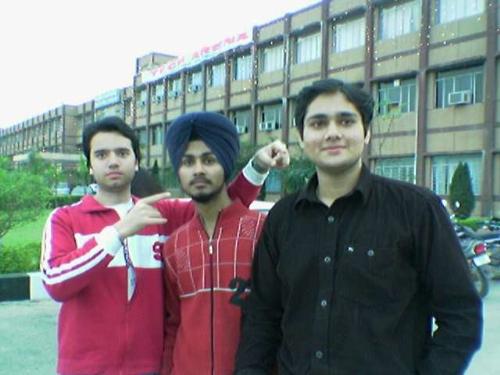 technol festival.... - tech festival, me with bakshi n akhi....