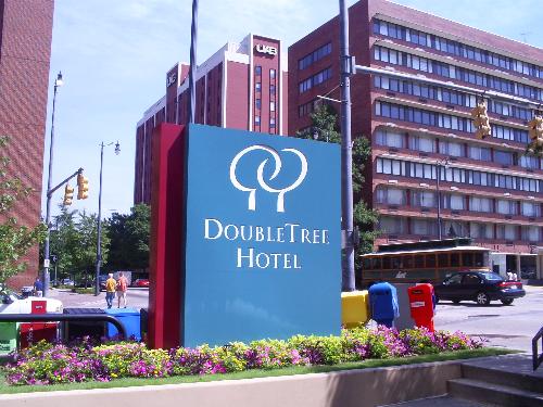 Doubletree Hotel - This is the hotel where we stayed in Birmngham, Alabama during the first part of our vacation. It is an extremely nice place to visit if you are ever in Birmingham and need to spend the night. The people who work there are very pleasant and helpful. One of the stories I plan to share this week is regarding one of the people who works in the restaurant here in the hotel. Doubletree Hotel - This is the hotel where we stayed in Birmngham, Alabama during the first part of our vacation. It is an extremely nice place to visit if you are ever in Birmingham and need to spend the night. The people who work there are very pleasant and helpful. One of the stories I plan to share this week is regarding one of the people who works in the restaurant here in the hotel.