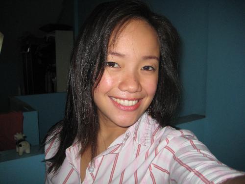 i got trigger happy with my cam;) - Taken in my apartment, right before I left for work.