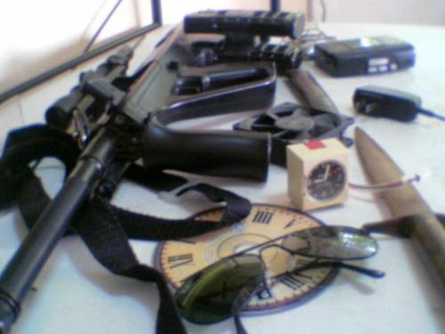both elephant chinamade steyr aug - my be steyr aug personally modified shoots up to 350 fps with high rate of fire using a large pack 12 volt battery...internally and externally all made of plastic...