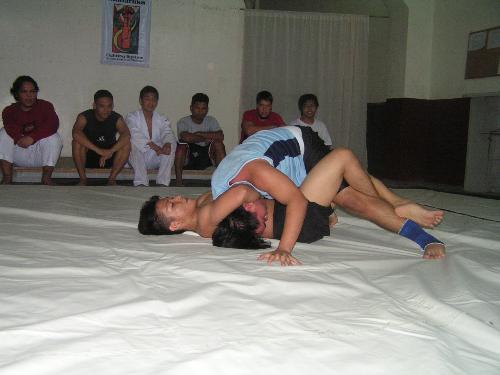 still a 5 finger guillotine choke - my specialty