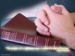 Prays - this was a pic of somebody that pray to GOD