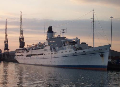 World's Oldest Ship - MV Doulos The world's oldest ship and also used as a floating bookshop.