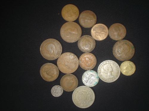 These are a few of my latest finds - These coins were all found within half a mile of my home and include a siver 3 pence coin from 1918, the classic half a sixpence as well as an early example of a victorian bun penny. What i find strange, with money so short for most of the period these coins were lost, how come it happened so often?