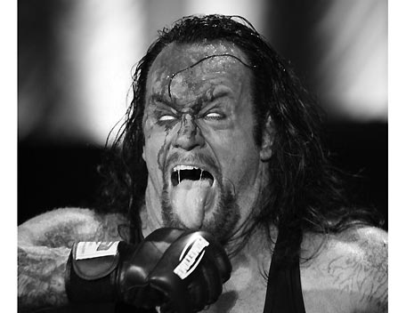 undertaker - the dead man in action