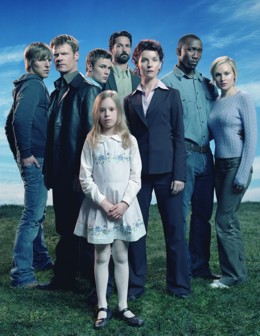 Cast of The 4400 - This is the cast from the first season of the USA Network show The 4400