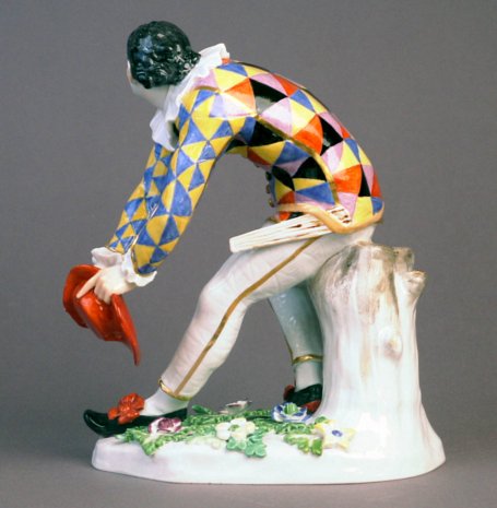 Meissen porcelain, in Saxony - Meissen figure of the Greeting Harlequin, XVIIIth century