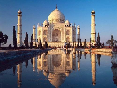 Wonder of the World - Taj Mahal. The symbol of love.
