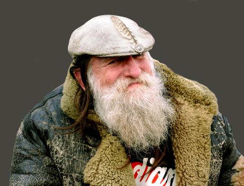 santa - doesnt he look like santa