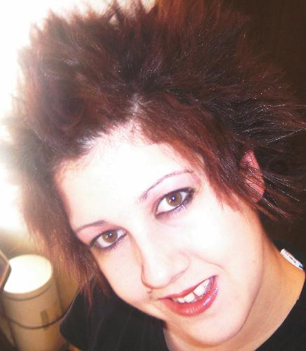 I changed my hair style and color - hmm funky