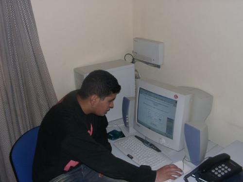 it's me  - quit im working