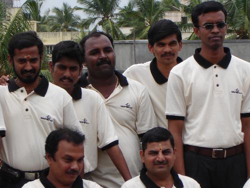 the black fat .........thats me - iam in the middle the black fat guy