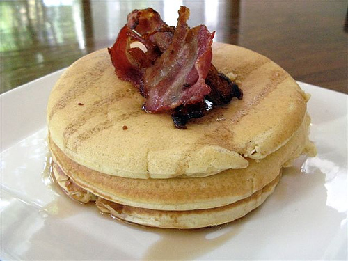 peanut butter pancakes - 2 peanut butter pancakes