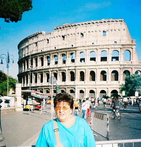 Rome 2006 - In front of the colosseum