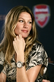 richest model - gisele bundchen...
beautiful inside out..