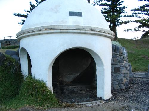 Frenchmans Rock - Frenchmans Rock is a monument to the French Explorer, Captain Boudin. He was the first to disciver & land at Penneshaw, Kangaroo Island, in 1802.