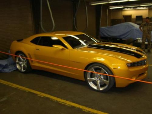 Bumblebee - Bumblebee transforms into its chevy camaro form.
