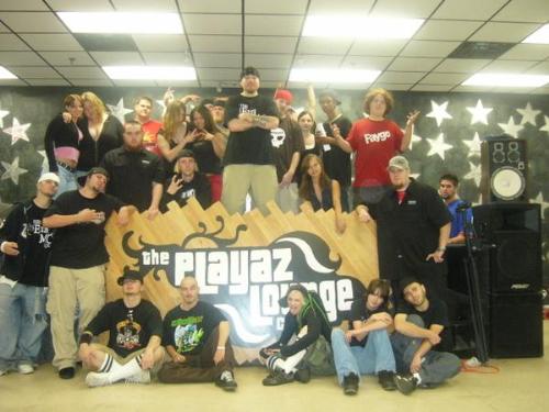 playaz lounge - group photo of friends at the playaz lounge cafe in st. cloud mn, with everyone from the Loonatix and THC and others