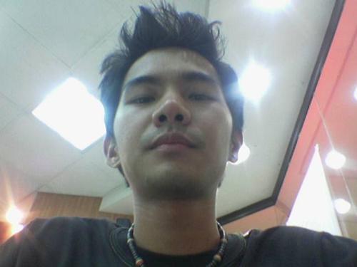 hey its me! - oh its randy! the cute guy in your neighbor, he s so handsome.it was taken at bingo city in sm city fairview. i hope to gather a lot of friends in here, ancluding points.hehehe.. chiaooo!!!