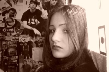 Its just me... - This is kind of an old pic, but it's here just for the purposes of identification heh
