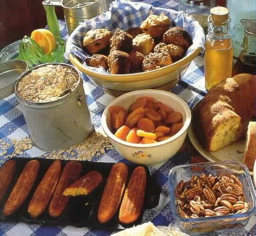 food - their are many foods i can see it..and i want to eat them all hahahaha...:)