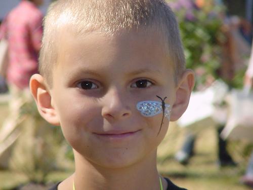 Dragon Fly tattoo - Here is a picture of my son with a dragon fly tattoo that he got at the Applewood Orchard. That was probably one of the best days I've had. I can't wait to take all three of the kids this year!