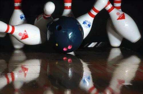 Bowling - jbihggb