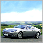 Vanquish - Este es el aston martin vanquish, famoso por ser el auto del 007, James Bond